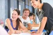 Studenti během výuky anglického jazyka, SELC Bondi Sydney, Austrálie